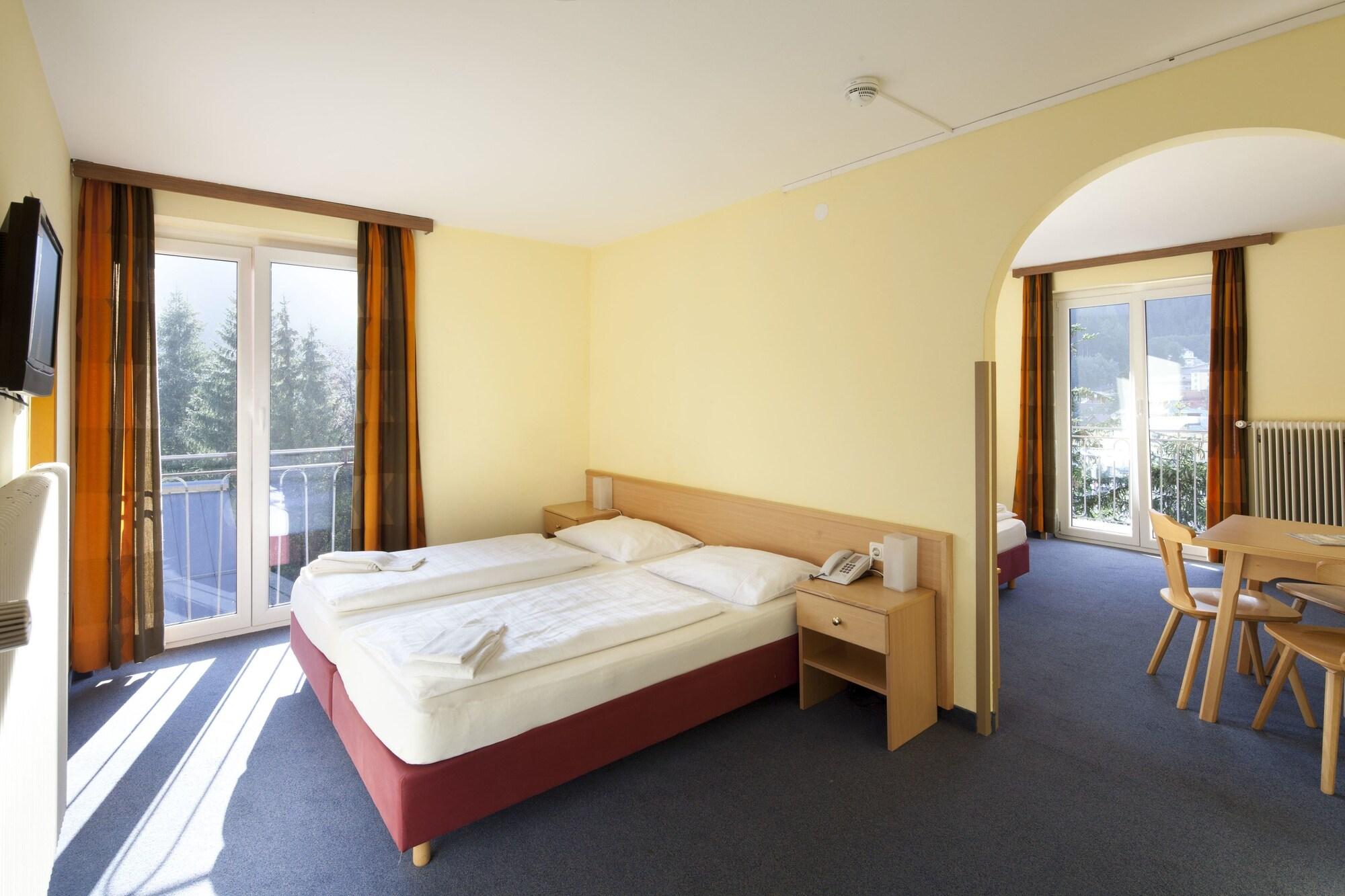 Euro Youth Hotel & Krone Bad Gastein Ngoại thất bức ảnh